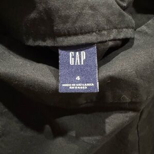 GAP Classic Black Apparel